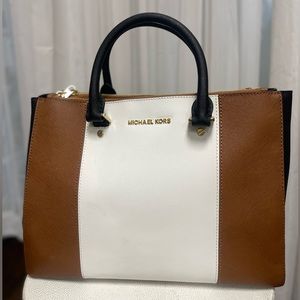 Michael Kors Sutton Large Color Block Brown White Black Leather Tote